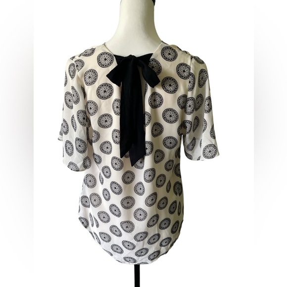 H&M Ivory and Black Geometric Print Tie Back Blouse, Size 10 - Picture 2 of 6